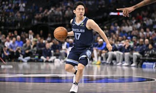 篮球勇士队中锋封盖次数创新高